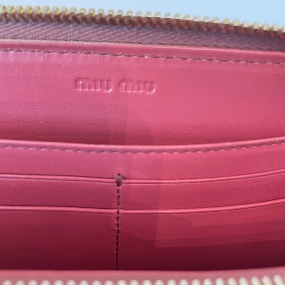 Miu Miu by Prada Pink/Mauve Croc Embossed Zip Around Wallet - Picture 9 of 16